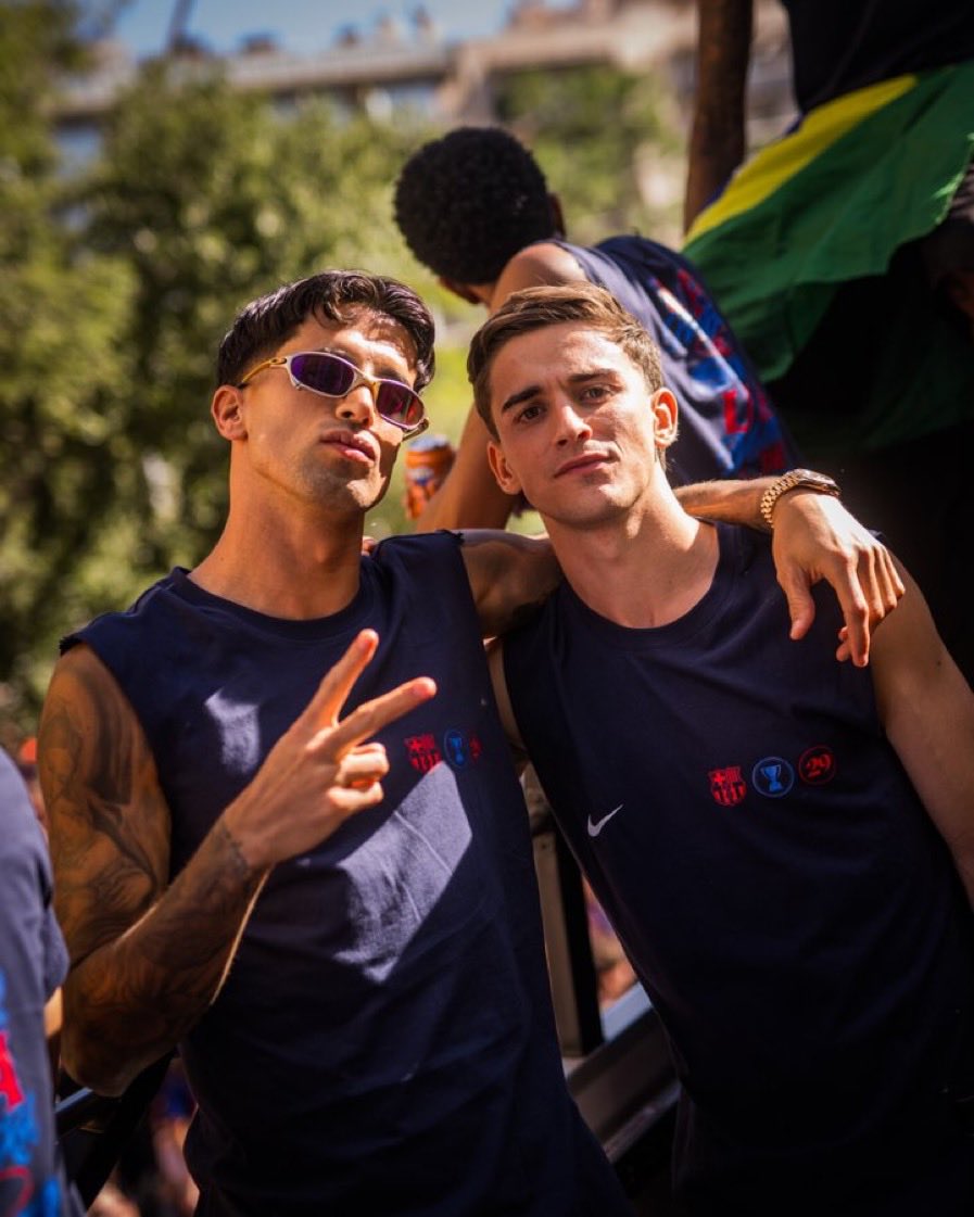 João tweet media