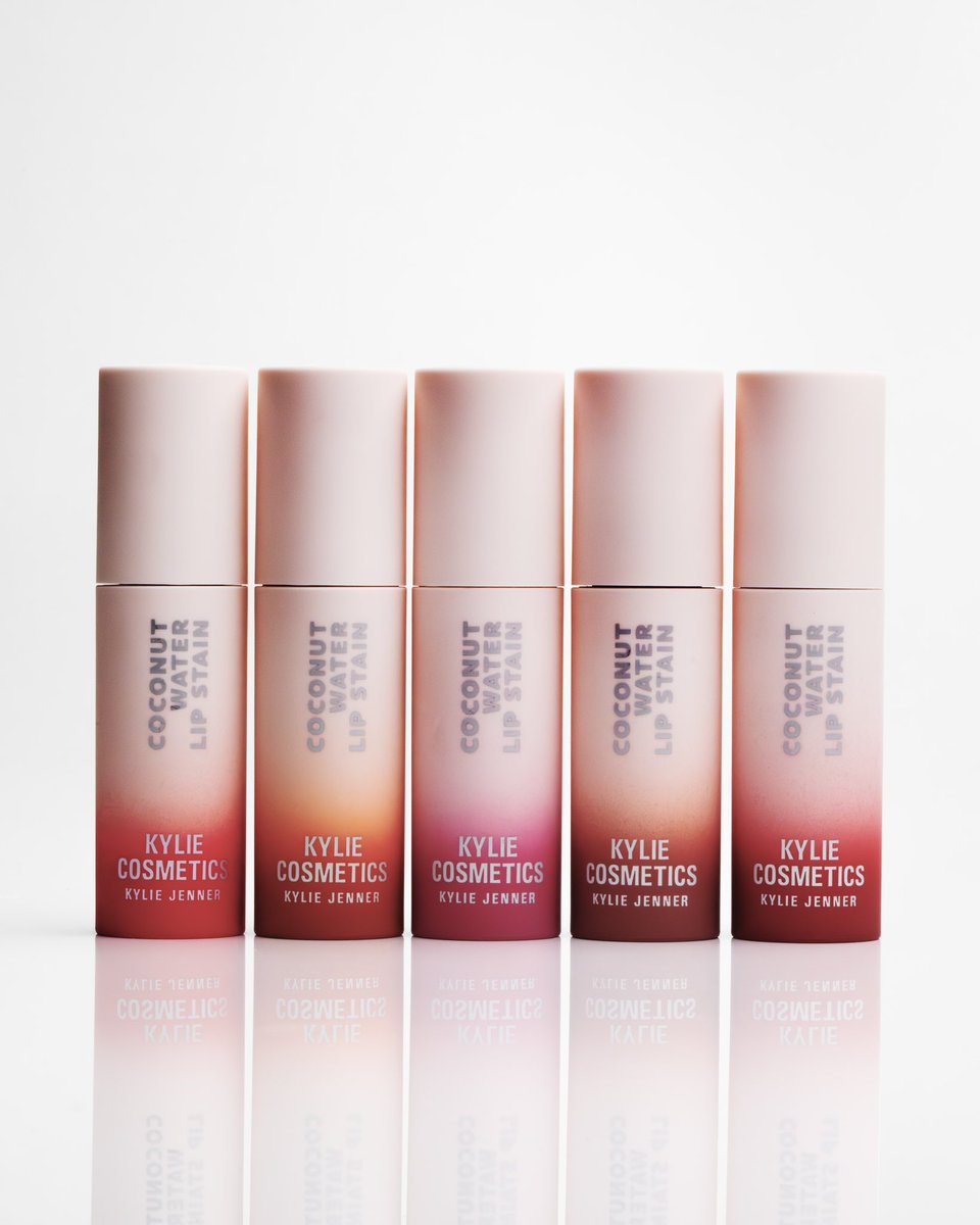 Kylie Cosmetics tweet media
