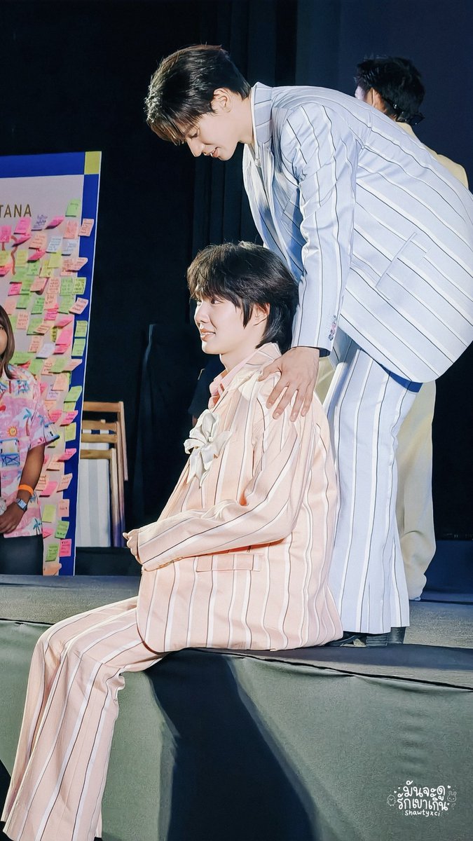 ◜✧ มันจะดูรักเขาเกิน ʚɞ ˚｡⋆ tweet media