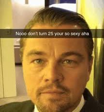 UpdatesBrinaBR's tweet photo. E quando Sabrina Carpenter ganhou um bolo de aniversário do Leonardo DiCaprio com a frase: “Não complete 25 anos, você é muito sexy haha”. 😭 https://t.co/ZX46oWzsrx