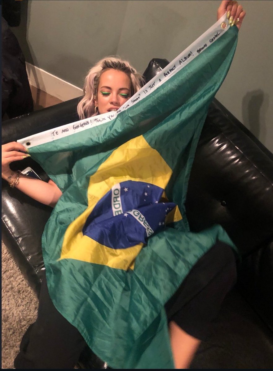 Lily Allen Brasil tweet media