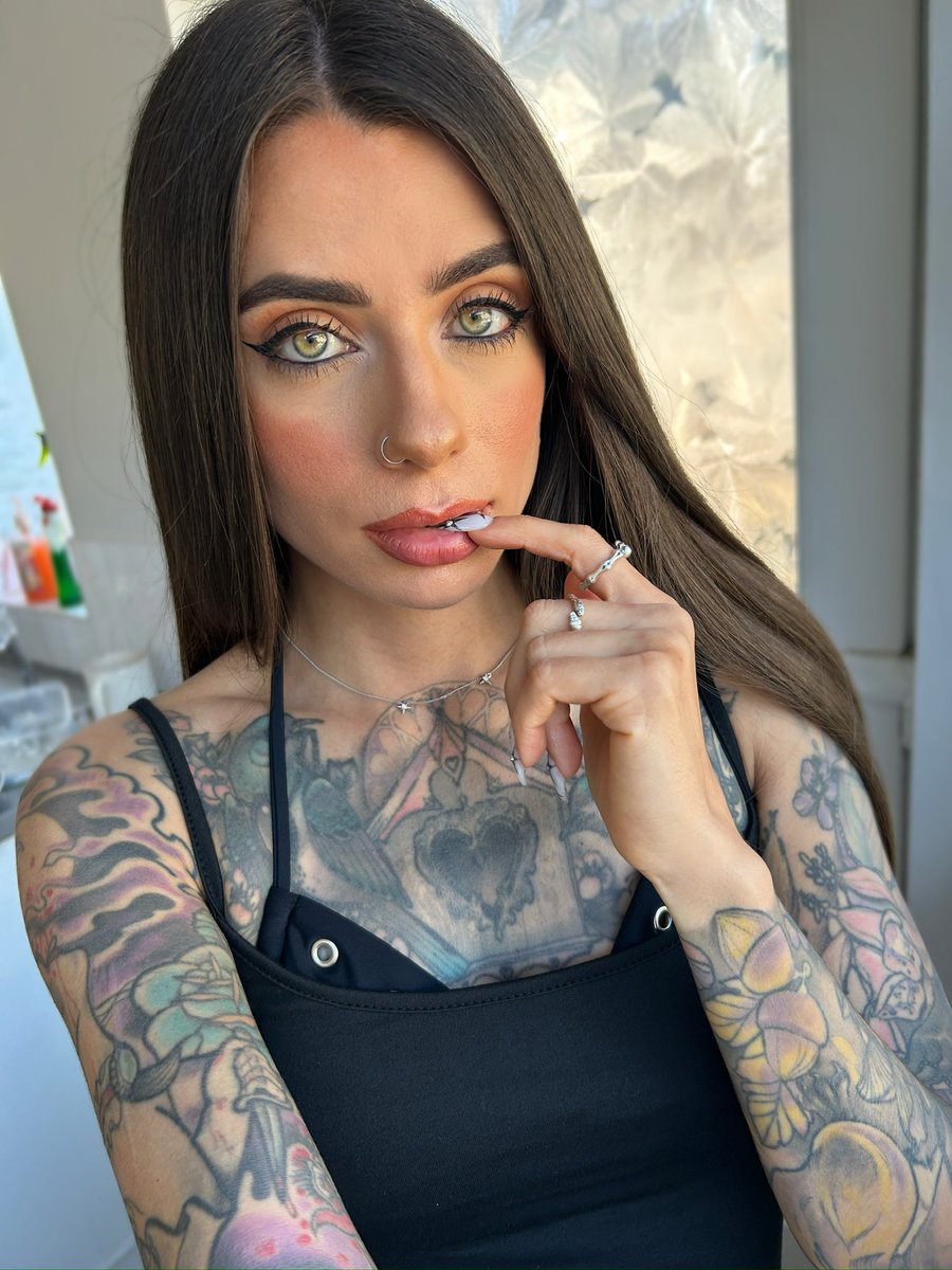Daisy Dee (@Daisydeedeex) / Posts / X