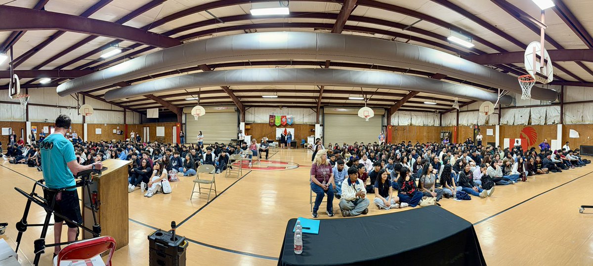 WhenSeanSpeaks's tweet photo. WhenSeanSpeaks spoke twice at the Cleveland 9th Grade Center this morning. There were 890 students &amp; faculty total. Funded by WatchURBAC. https://t.co/J61ci0SkY6