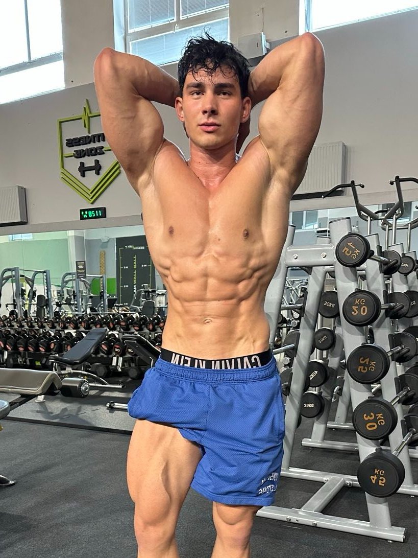 itspaulgainz's tweet photo. Started by teasing the moment lightly then lost all control before I noticed https://t.co/HN8cxqFKWv