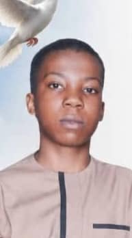 This youngster Kosisochukwu Nnamani drowned while trying to fetch water at College of Immaculate Conception Enugu (CIC) school reservoir.

This happened on May 4th.

This is pure negligence and lack of safeguarding from the school.

Why should students fetch water in reservoirs?