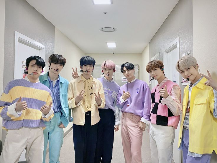 𝓢un ♡ 𝙀𝙉𝙃𝙔𝙋𝙀𝙉 𝙄𝙎 𝙎𝙀𝙑𝙀𝙉 tweet media