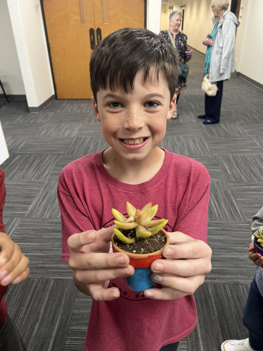 LifeChangeIndy's tweet photo. Happy Mother’s Day to all the wonderful women who nurture, encourage, pray, love, and lead with grace. You are appreciated more than words can say! 🌸 🪴 

Our kids had so much fun painting flower pots and giving succulent plants to the amazing moms and women in our church family https://t.co/0ig9yeblIo