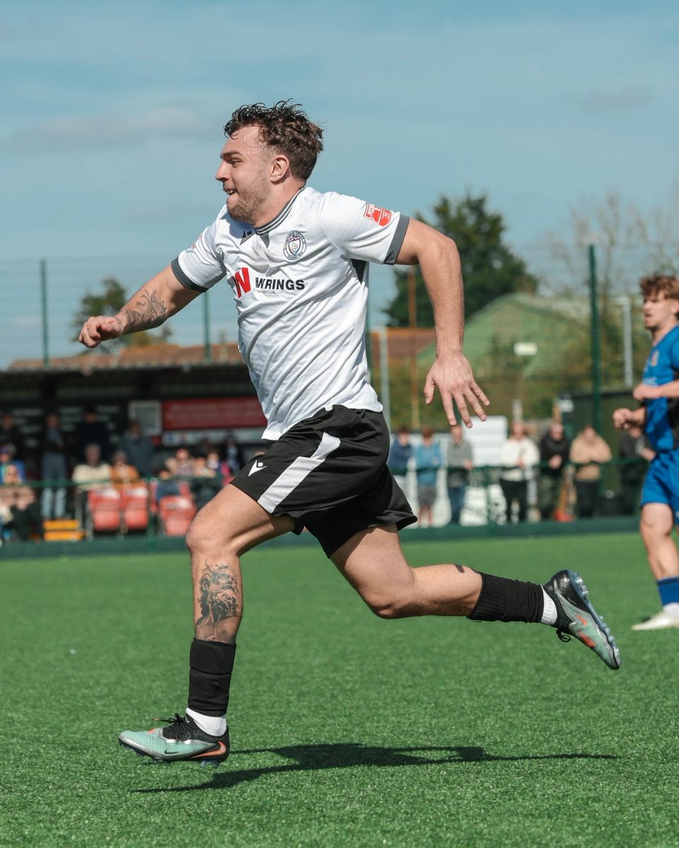 Portishead Town FC tweet media