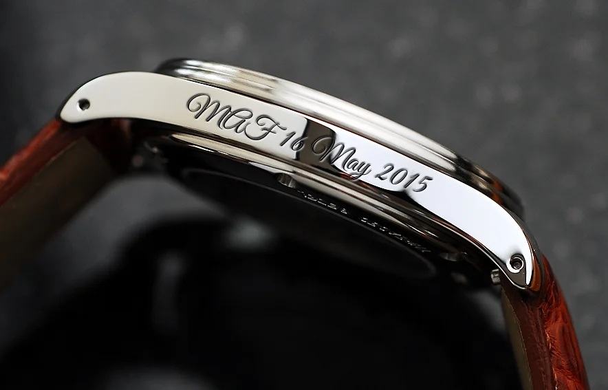 RGMWatchCompany's tweet photo. Side engraving on a RGM Model 151.
#rgmwatchco #rgmwatches #rgmwatch #watch #watches #wristwatch #wristwatches #watchmaking #watchmaker #independentwatchmaking #independentwatchmaker #watchengraving https://t.co/OeBtrscOBP
