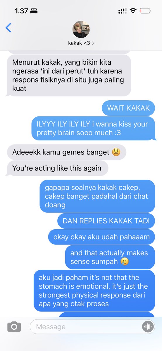 ceanoceant's tweet photo. and that’s just how they are, completing each other in ways neither of them could on their own

marseongz few tweets au https://t.co/UgkmaJlk6g