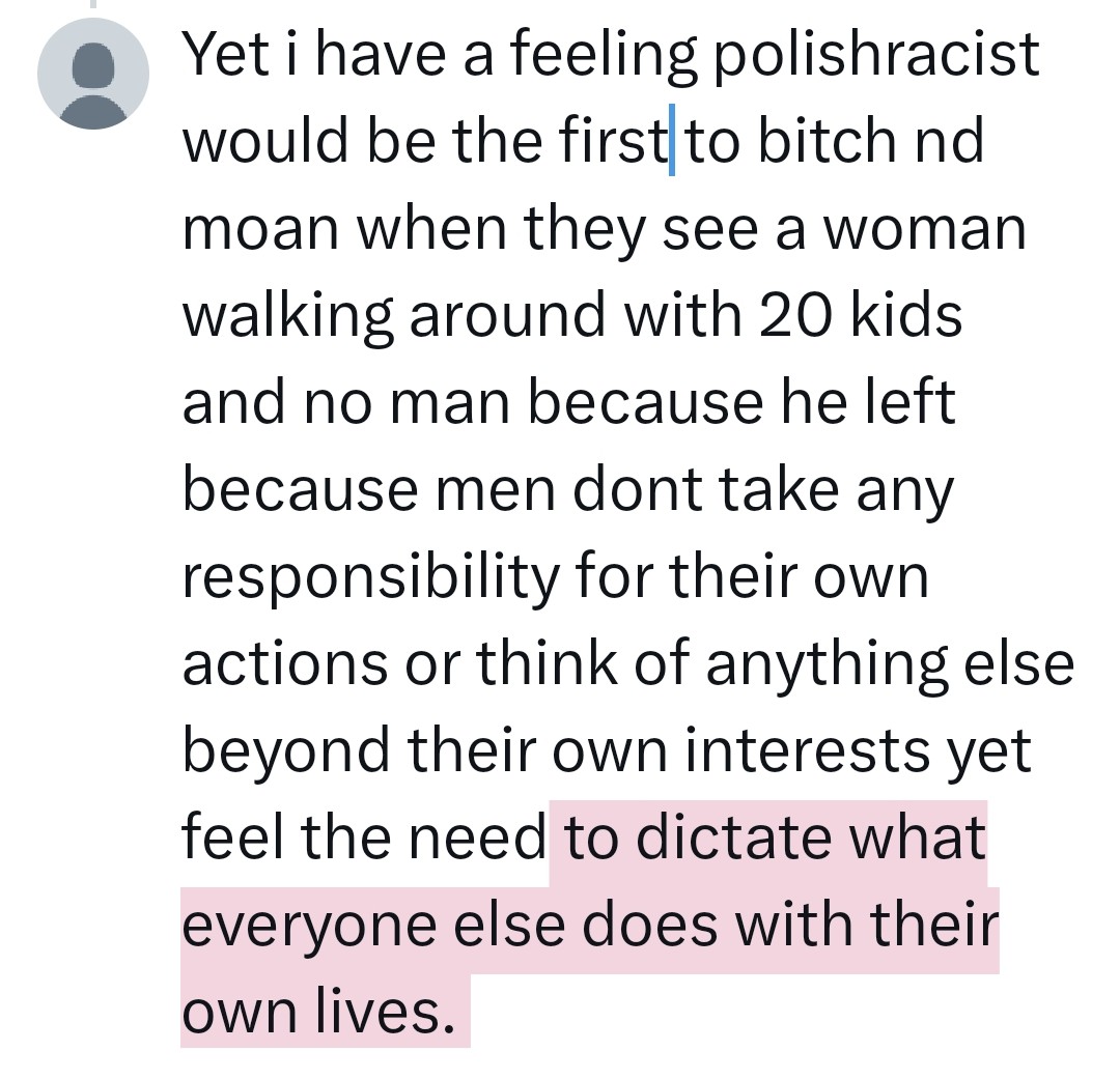 WarCriminalPussy tweet media
