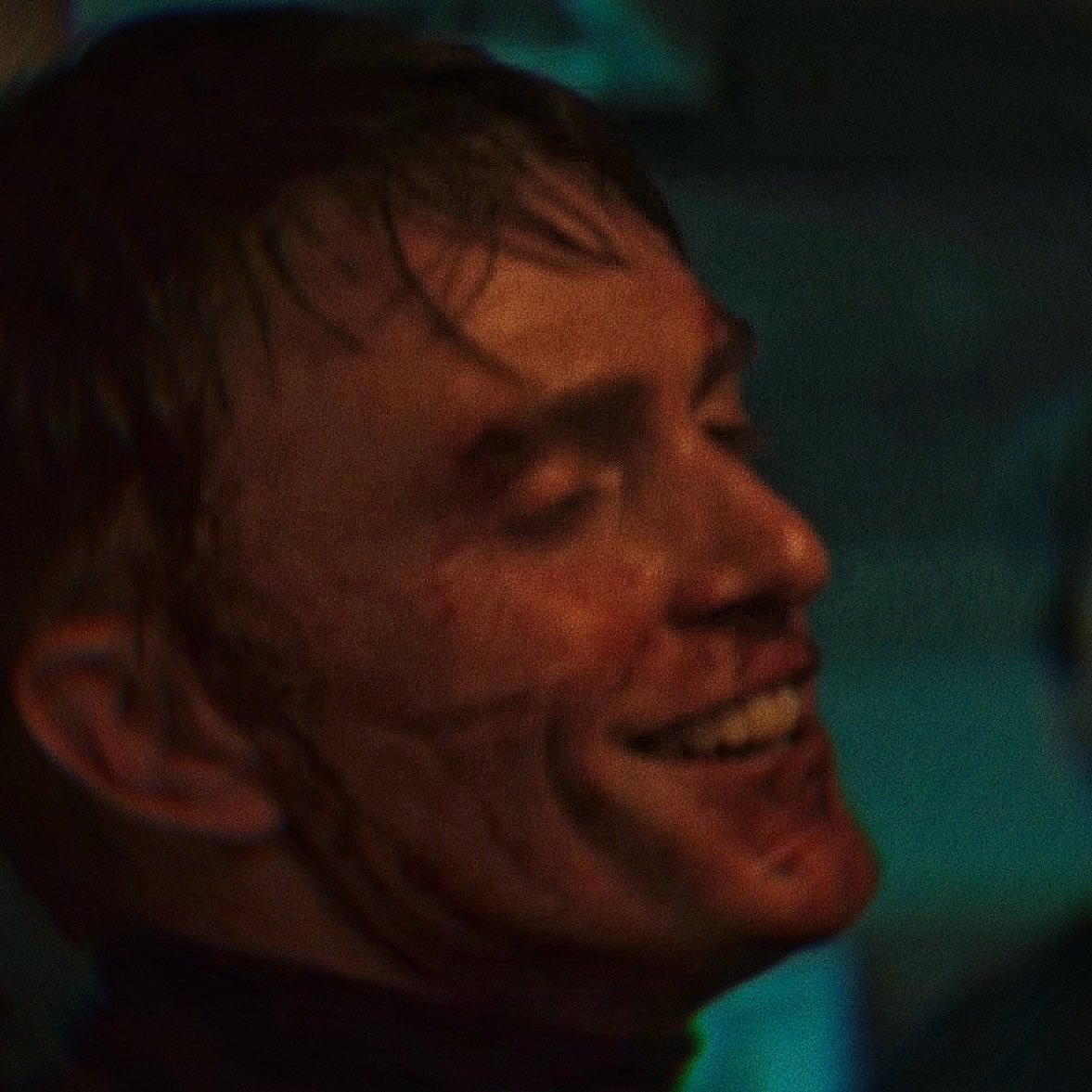 hucklemiy's tweet photo. I’m genuinely unwell over how perfectly that scar and blood fits him https://t.co/Zg2JAf4lLA