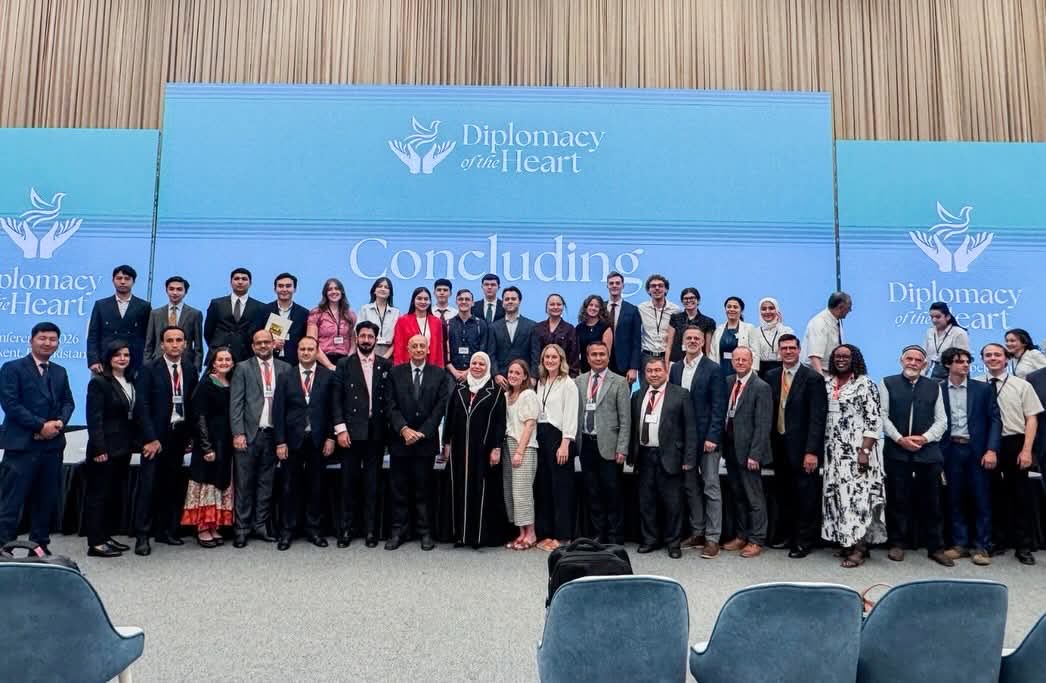 SultanAhmadAli's tweet photo. Tashkent - Uzbekistan: Diplomacy of the Heart Conference,
Keynote speech on “Islam & Peace: Ethical Foundations & Diplomacy of Heart”
Key Points:

Allama Iqbal says to God:
جہان تہی ز دل و مشت خاک من ہمہ دل
In all this vast universe, nothing possesses a heart. But, every single grain of my dust, every infinitesimal atom of my being, is itself a heart. My entire existence is nothing but heart.

- Heart is deeper than rivers & oceans who can fathom Heart Hoo (Sultan Bahoo)

- Some types of Heart in Qur’ān

i- Safe Heart
Satisfied Heart (2:260)
Protected heart (26:89)
Pious Heart (22:32)
Submissive Heart (57:16)

ii- Dynamic Heart
Turning Heart (6:110)
Trembling Hearts (8:2)
Receiving Guidance(64:11)

iii- Ailing Heart
Heart in disease (33:32)
Heart in doubt (9:45)
Sinful Heart (2:283)
Deviated Heart (61:5)

iv- Dead Heart
Sealed Heart (45:23)
Hardened Heart (3:159)
Stained Heart (83:14)
Blind Hearts (22:46)
Locked Heart (47:24)

- Qalb & fuwād, both are used for heart in Arabic. Fuwād is passionate state. Quran commands:
“The (Prophet’s [ﷺ]) heart (fuwād) did not lie (in seeing) what he (saw).” (53:11)
“And the heart (fuwād) of Moses’ mother became empty” (28:10)

- H̱adīth Qudsī
“There is a piece of flesh in the body if it becomes good the whole body becomes good but if it gets spoilt the whole body gets spoilt and that is the heart.”
“Neither My Earth nor My Heavens can contain Me, but the heart of a Believing Servant, contains Me”

- Qur’ān (18:28)
 “and do not obey one whose heart We have made heedless (neglectful) of Our remembrance”
i.e., leader should not have advisor whose heart is neglectful.

- Sufis criticize mere rituals without heart’s awakening.
 “You never made your heart perform the prayer, what use if you offer it outwardly Hoo” (Sultan Bahoo)

- Sufis played instrumental role in establishing harmony in Muslims world. They harmonized their teachings with pre-existing local traditions. 

- Today we need passionate heart (fuwad) for humanity to work for peace & harmony.

Thanks to Dr. Bahman Bakhtiari & organizers Baskerville Institute, Youth Union of Uzbekistan & The Stirling Foundation.