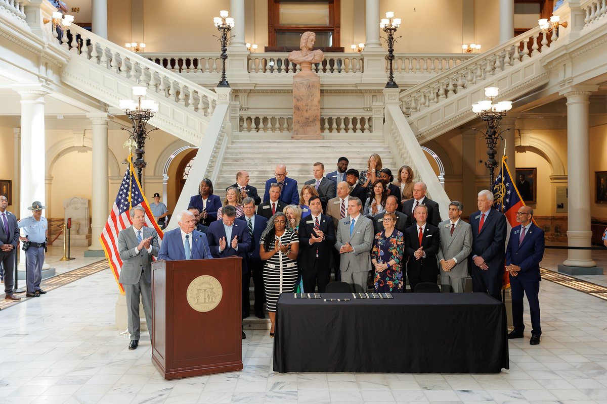 JonBurnsGA's tweet photo. Georgia Republicans have delivered historic income tax relief for four consecutive years under the leadership of @GovKemp! 

Proud to join him today as he signed additional income and property tax relief into law for hardworking Georgians. https://t.co/3SwZv1zq5h