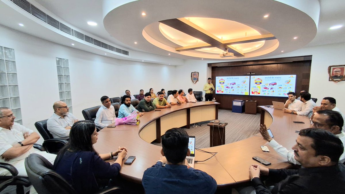 Medha Roopam tweet media