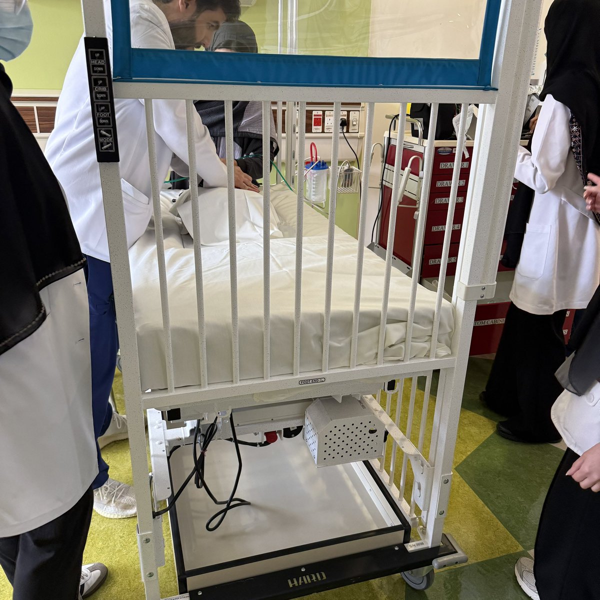 Pediatric_edu's tweet photo. Weekly Mock Code sessions with the Educational Committee under PICU supervision 🩺🚨
Strengthening teamwork, leadership, communication, and pediatric emergency response through simulation-based training.

Practicing today for safer patient care tomorrow. https://t.co/2pgaTSLuW1