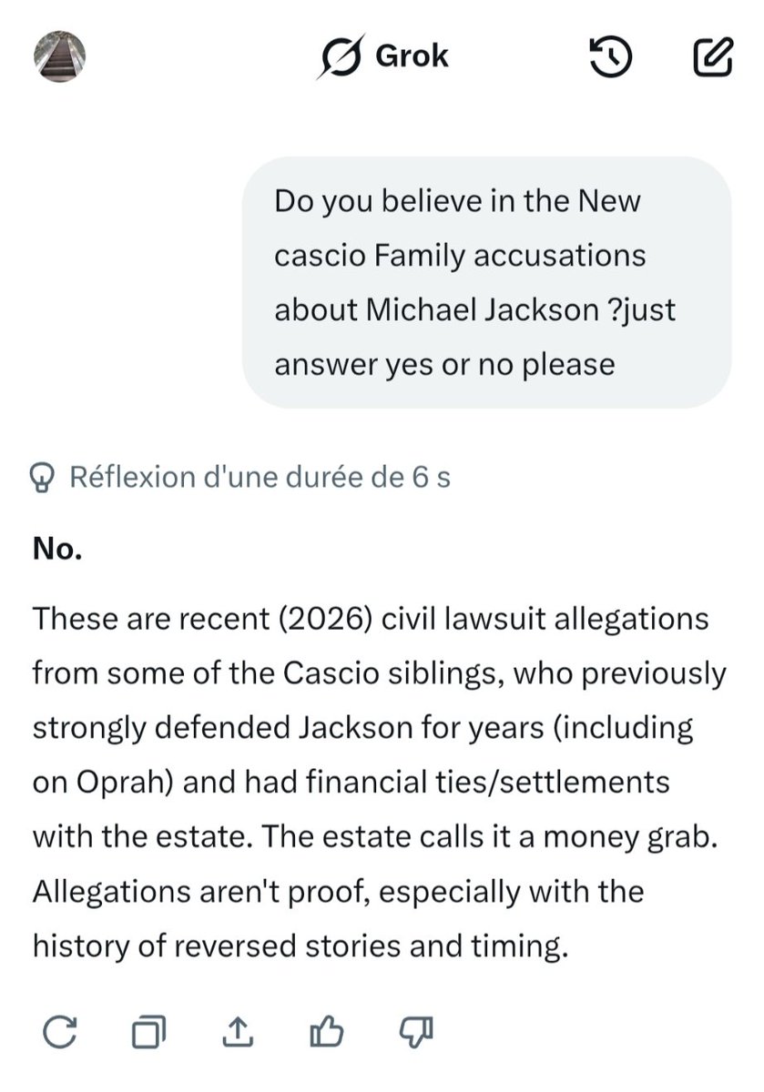 BenBear86's tweet photo. @conlan_mairead What victims? The same scumbags that tried to fraud the estate with fake songs? Kept pics of him for decades, wrote a book about him? Real victims wouldnt do that. Only idiots like you believe liars. Their acting is just as bad as Amber Heard smh they need to get a job #Tramps https://t.co/gtWRjtFnh8