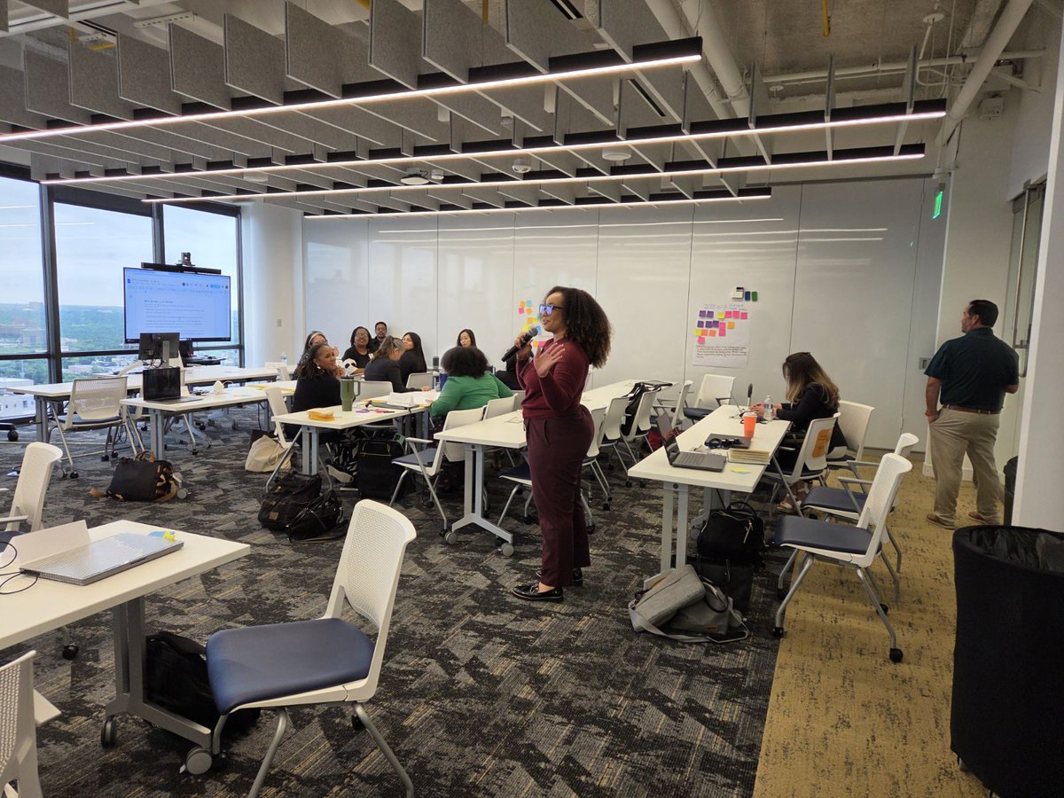 AaronDaffern's tweet photo. Looking toward the future! 🚀

​Today, our coordinators and instructional facilitators teamed up to reflect on the wins and lessons from SY 25-26 📝✨ to provide even stronger school supports for SY 26-27! 🏫💡 @DrElenaSHill
@disdstemmath
@Dallasacademics @AngieGaylord https://t.co/zOCmY3chSY