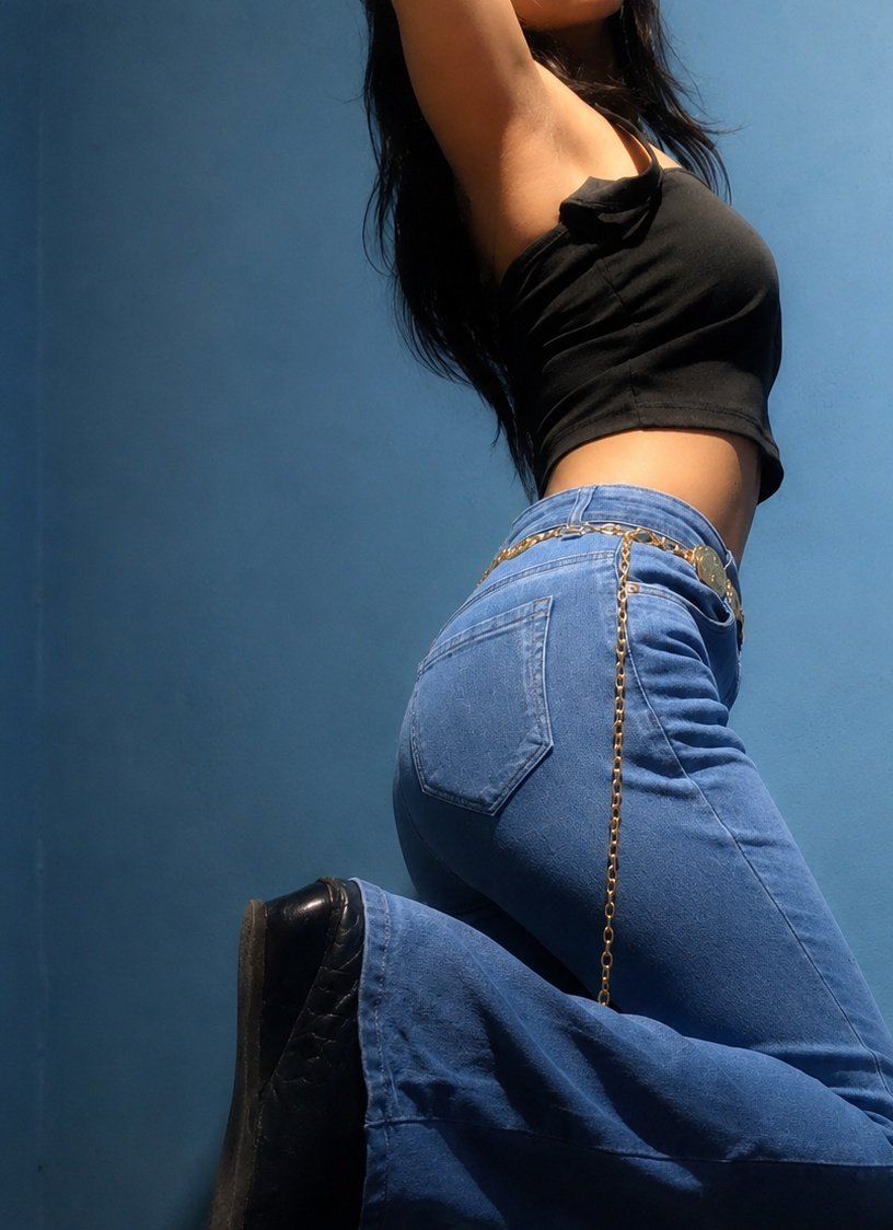 Obey Vaanya 💋 tweet media