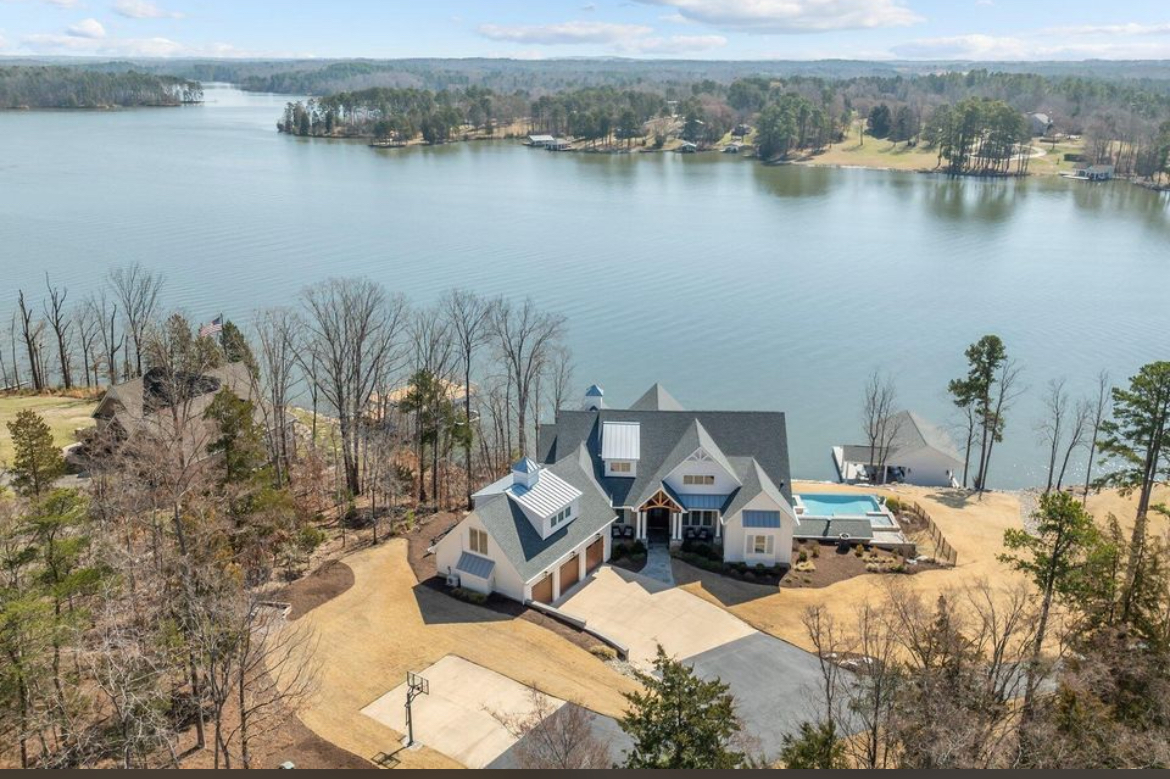 LakeHomesRealty tweet media