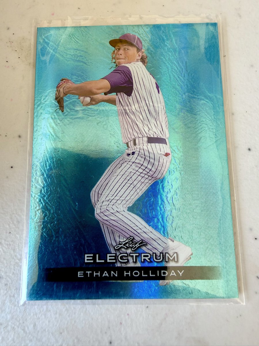 IndyCardSharks's tweet photo. 2024 Leaf Electrum Ethan Holliday /25 ⚾️ https://t.co/2EmYEn1jdl