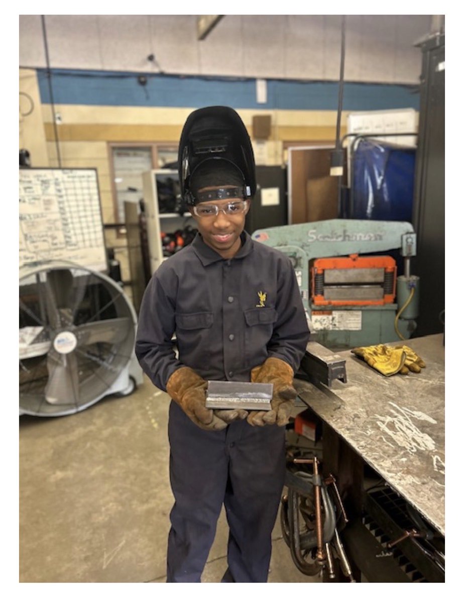 JMCSSInnovation's tweet photo. So proud of our JMCSS welding students from NSHS who received their American Welding Society welding certification! Workforce READY!! #welding #workforce #workready https://t.co/HXu69ayKjm