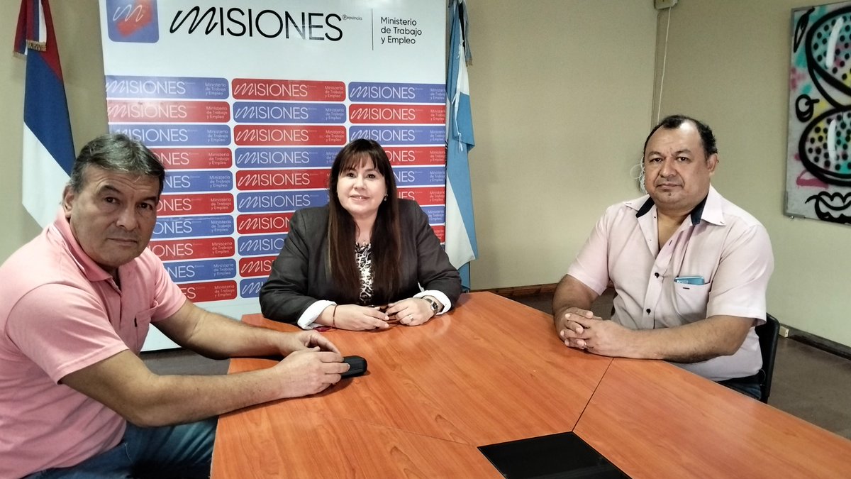 noticiasdel6's tweet photo. Avanza la consolidación de Soetra en la provincia para fortalecer al sector rural misionero
@trabajomisiones @SilGimenezok #SOETRA #TrabajadoresRurales #Misiones #DerechosLaborales #TrabajoRural
https://t.co/y1285a4sev https://t.co/OV2xn1NcLh