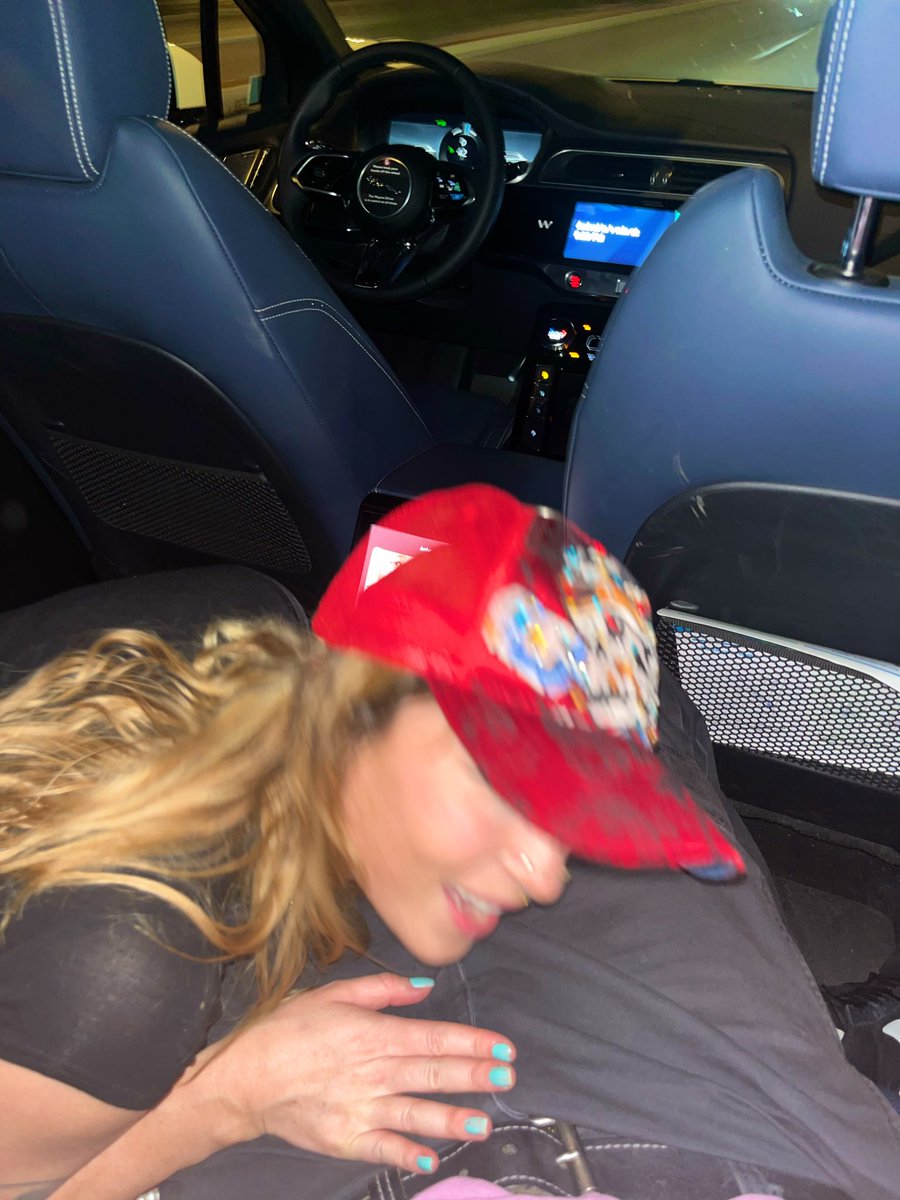 Jay_andCay's tweet photo. Wasted in the Waymo 😜 https://t.co/N0zKICCeI0