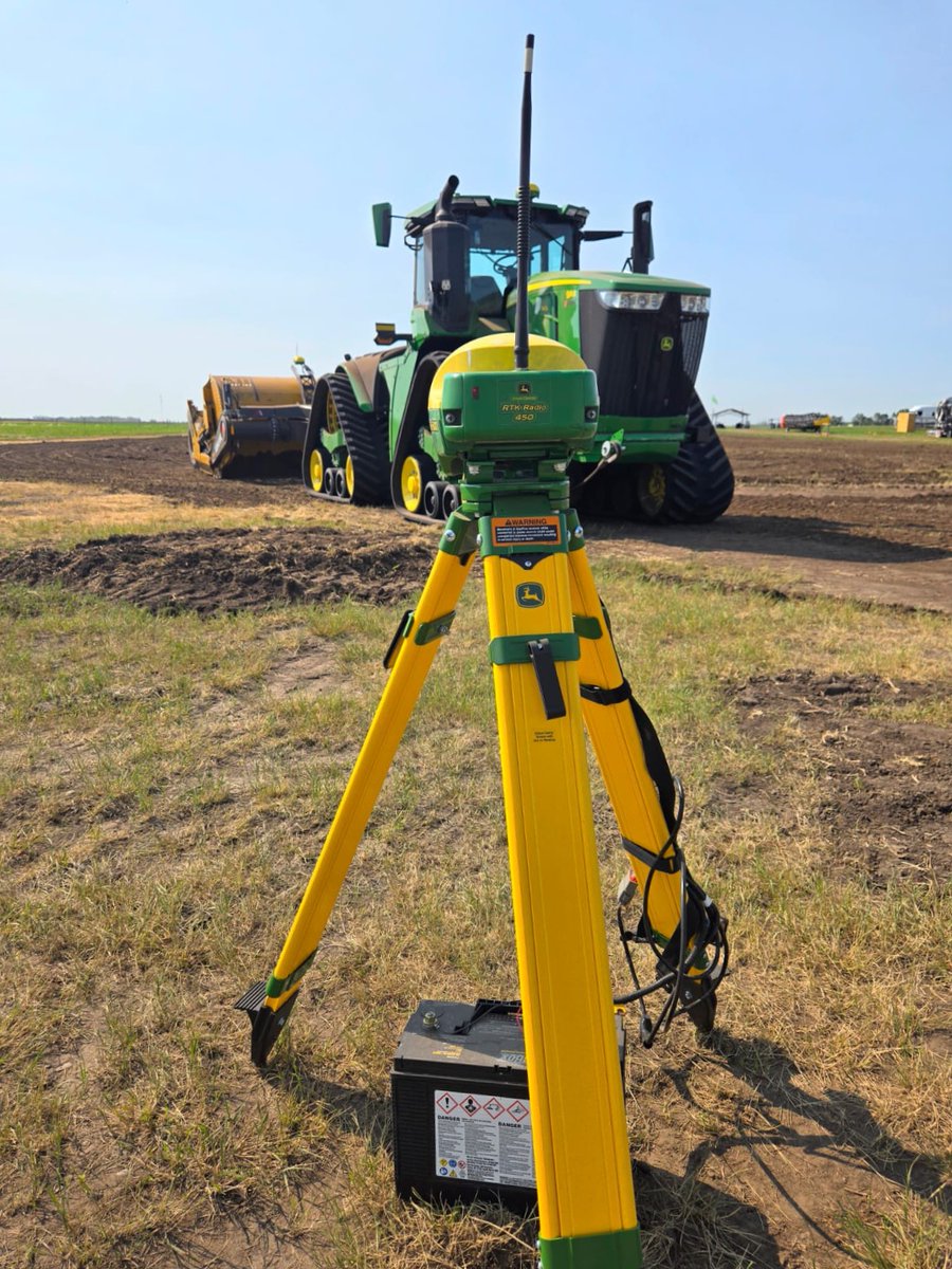 t3rratech's tweet photo. #T3RRA Tip: Ensure that you have your base station set up in an optimal location. Don't set up under trees or power lines due to multipathing issues. Placing them next to center pivots can cause issues as well, especially if they are equipped with GPS. @pts_ag @t3rrausa https://t.co/J3UknIpZEr