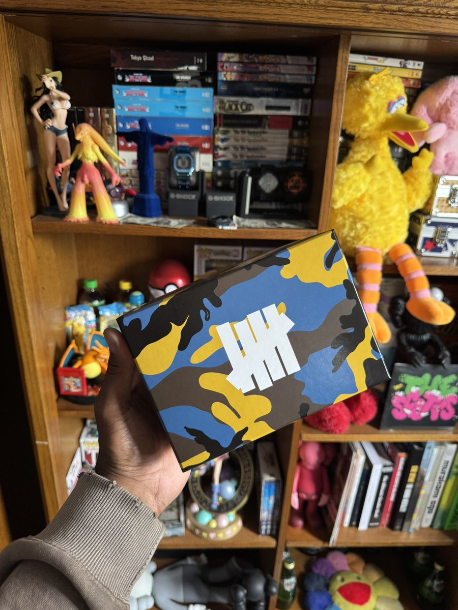 BigZuri_'s tweet photo. New Watch Alert 🦇 https://t.co/sJpbrfoKmL