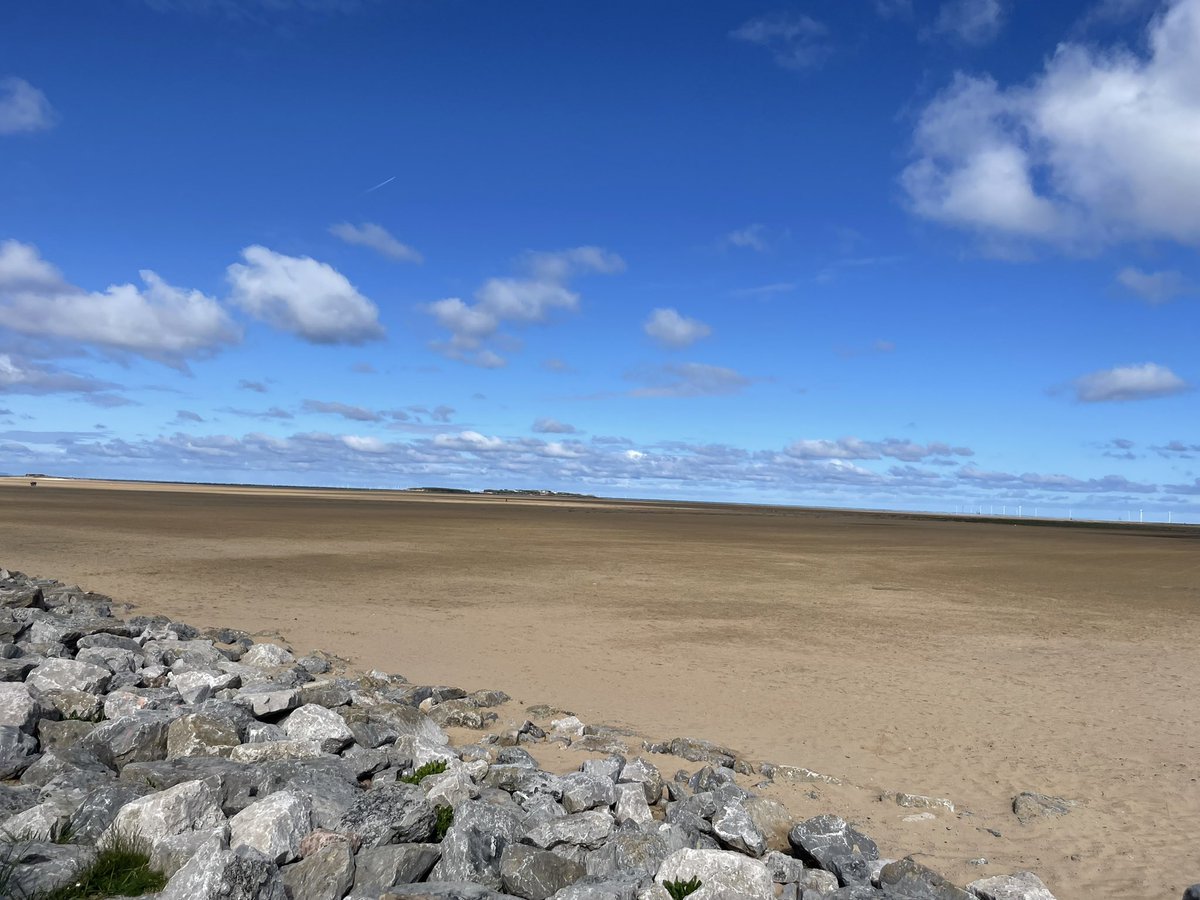 CHSC_Geography's tweet photo. A great day out with some of our year 7 student to Hilbre Island, West Kirby looking at coastal features https://t.co/PxMdklZWdF