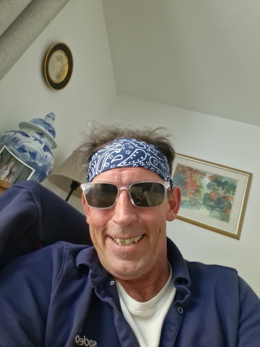 robert mills tweet media