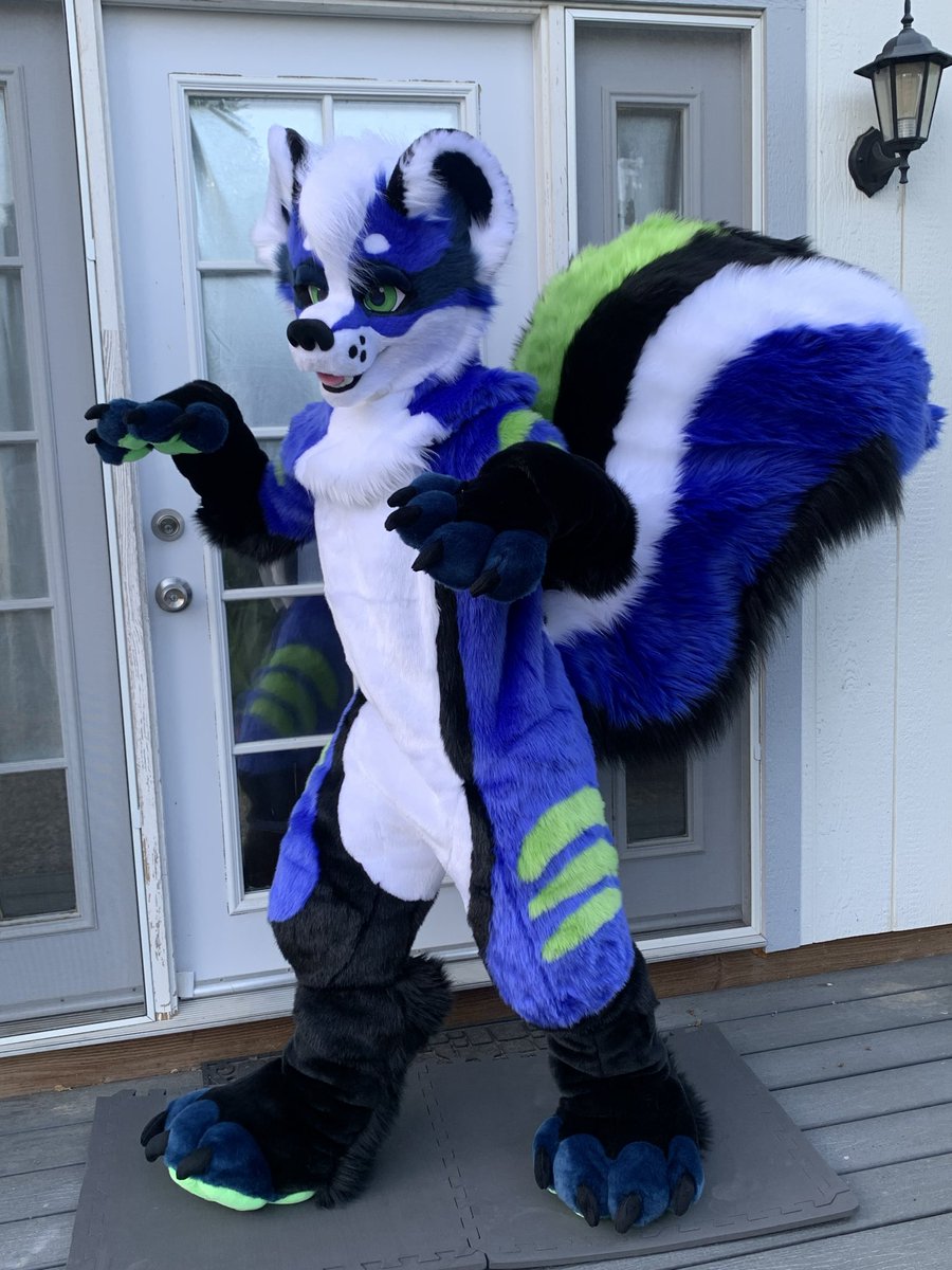 WUHD Fursuits tweet media