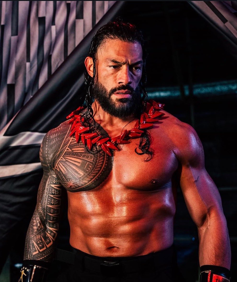 нαη∂у ⸜❤︎⸝‍ ~*Roman Reigns*~ tweet media