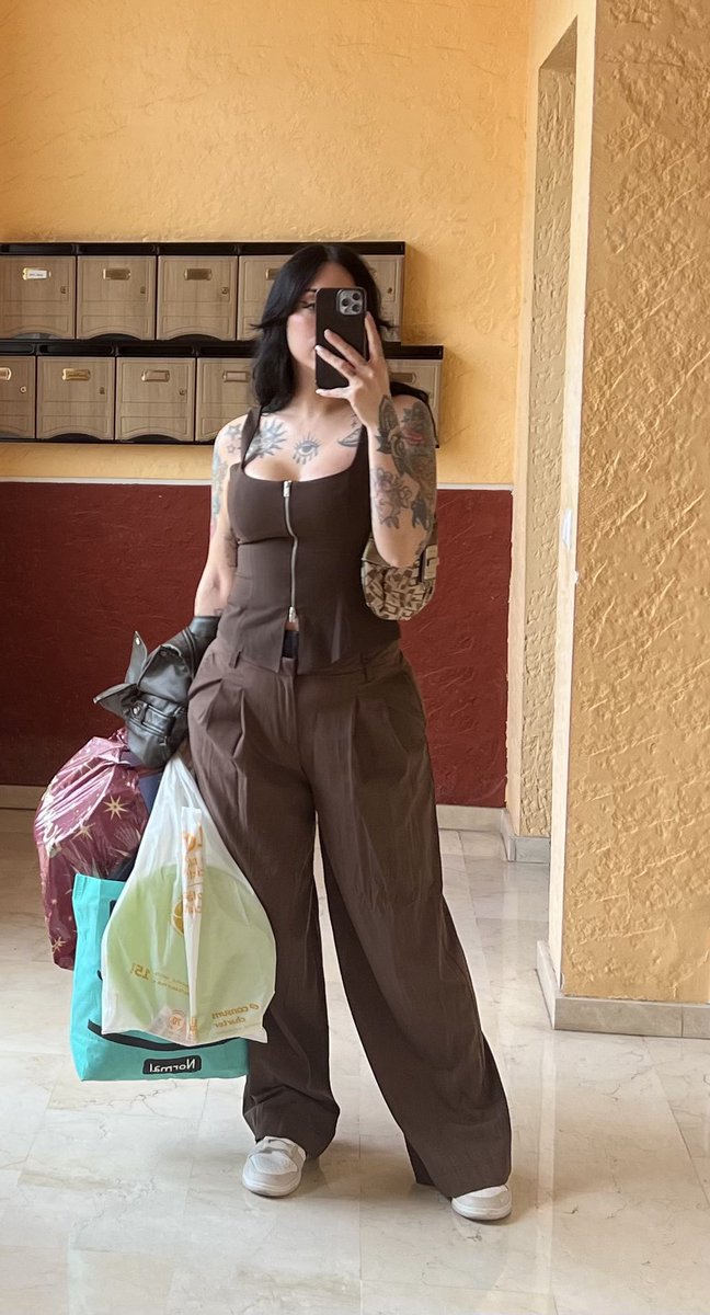 𝑇𝑎𝑛𝑖𝑎♡ tweet media