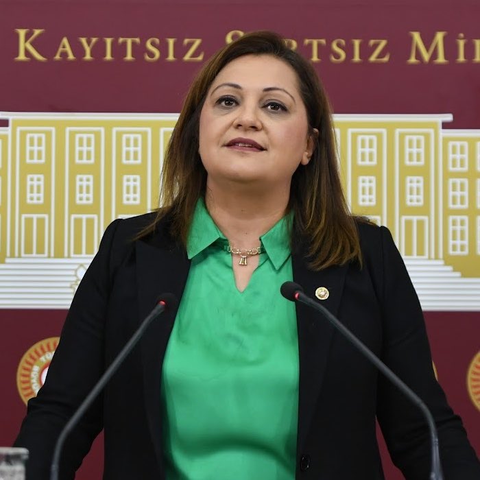 ajansmuhbir1923's tweet photo. Burcu Köksal: “Yarın AK Parti’ye katılıyorum, çok huzurluyum, içim çok rahat.” https://t.co/wyXqWexFw2