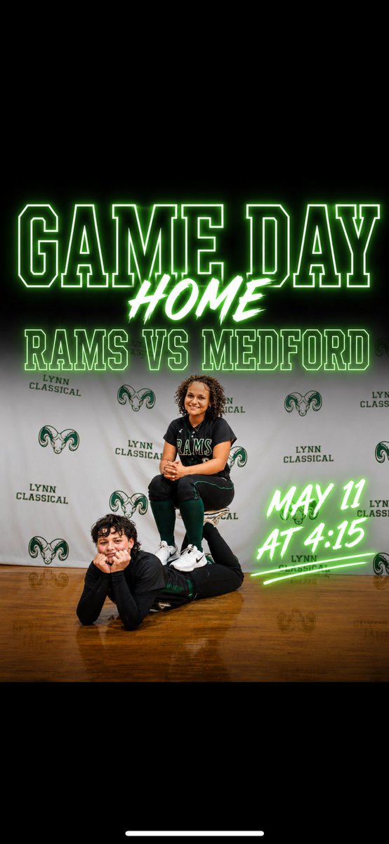 CoachMorinSMHS's tweet photo. Game Day! Big home game vs Medford! #GoRams🥎🐏 https://t.co/1IfpVb8Aln