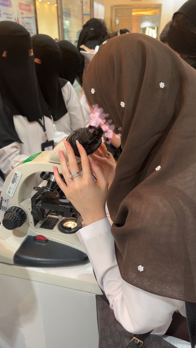Lonl06's tweet photo. The Bessst👆🏻👆🏻
#مدينة_الملك_عبدالله_الطبية #اليوم_العالمي_للمختبر
#Lab_Day https://t.co/uOlzL7N85u