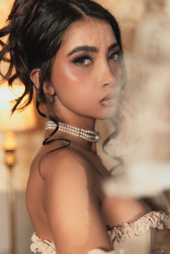Valeria Velvet tweet media