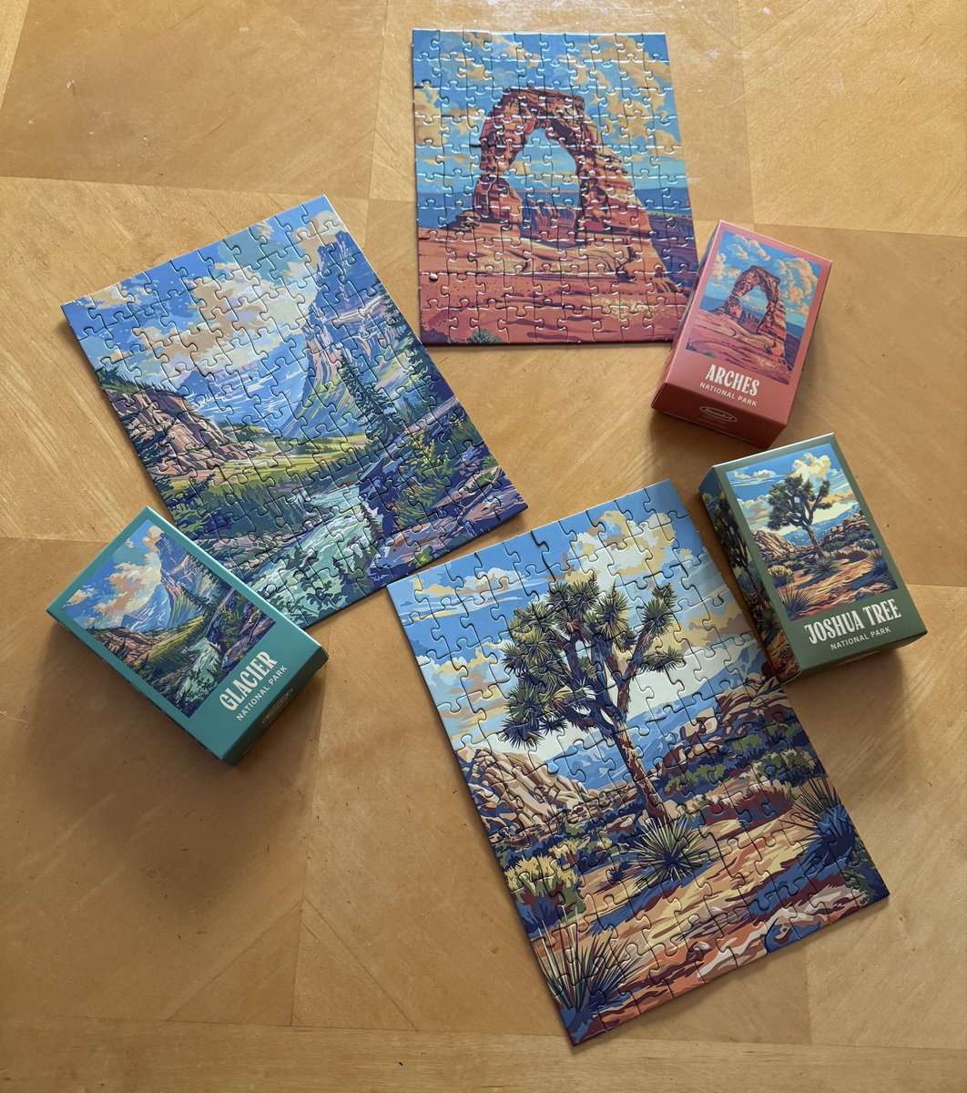 KarenCordaway's tweet photo. New hobby loading… 🧩🌲
Started doing National Park puzzles & now I’m way too invested in finding tiny trees and sky pieces 😂🏔️ Weirdly relaxing though. Hoping to manifest future trips too.
#travel #NationalParks #PuzzleLife #NewHobby #CozyHobbies #UGCcreator #edblUGC https://t.co/EZCGDvK6lM