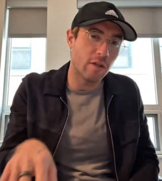 readbantr's tweet photo. Could the people revive Spirit Airlines? 

TikTok creator Hunter Peterson launched ‘Spirit 2.0’ just days after Spirit Airlines shut down.

The viral campaign has already generated $335M+ in public pledges to try and relaunch the airline as a community-owned company inspired by the Green Bay Packers.
