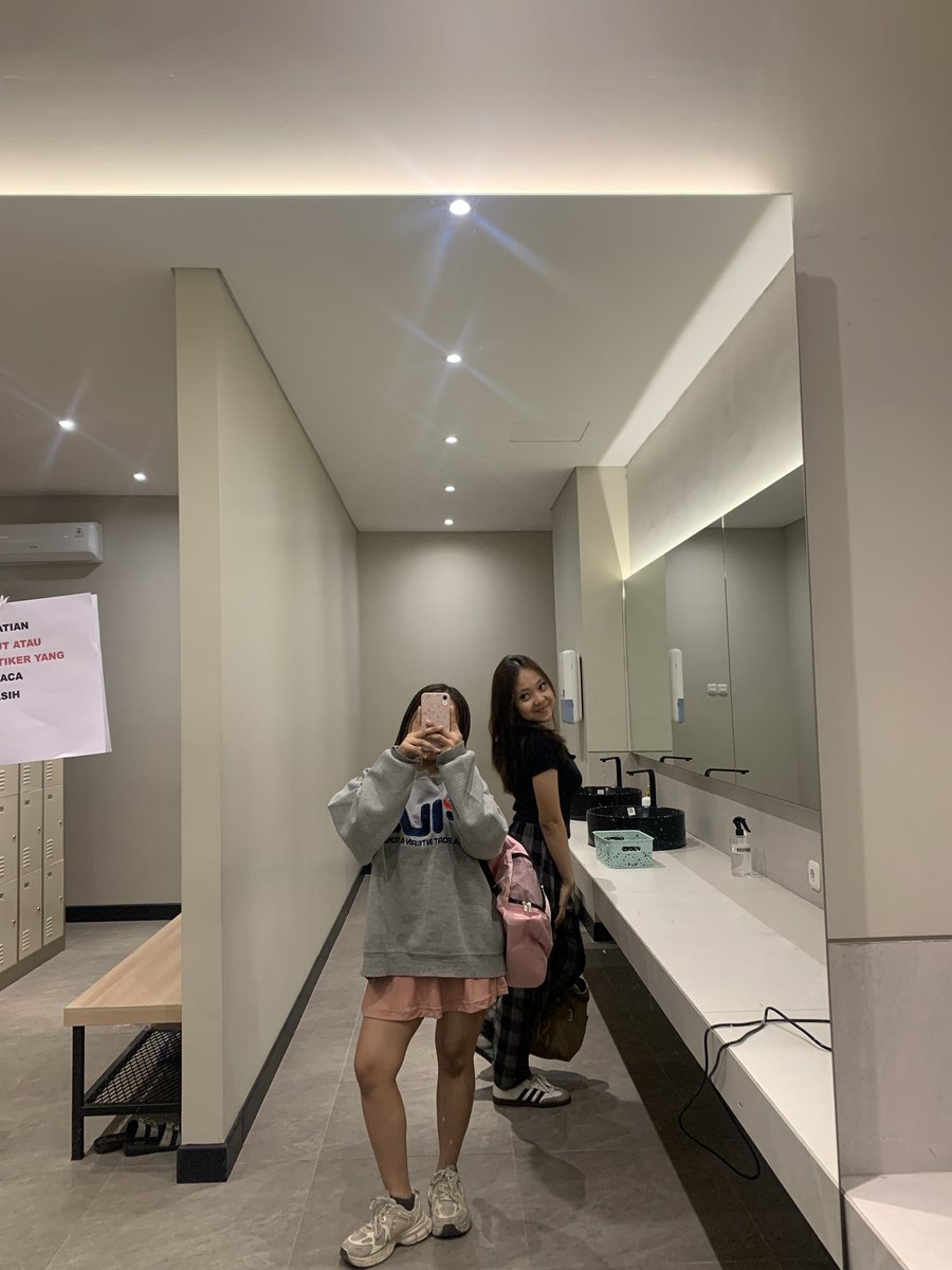 prettiestrubyri's tweet photo. gym dump🏋🏻‍♀️ https://t.co/dusXtWD6iY