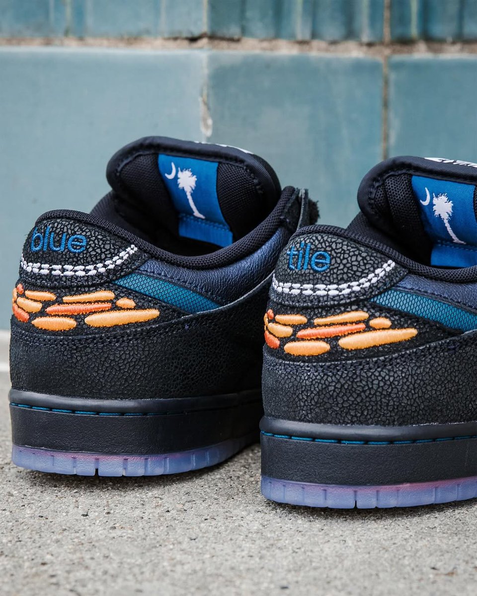 JustFreshKicks tweet media