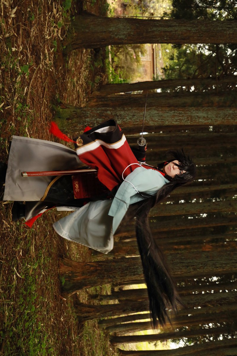 sainakari_hu's tweet photo. 【cos】刀剣乱舞/和泉守兼定

¯
¯
¯

               ───    気配を察知

¯
¯
¯

📷たかぴぃー（@tkp_tkp ） https://t.co/XMbjLCv9cJ