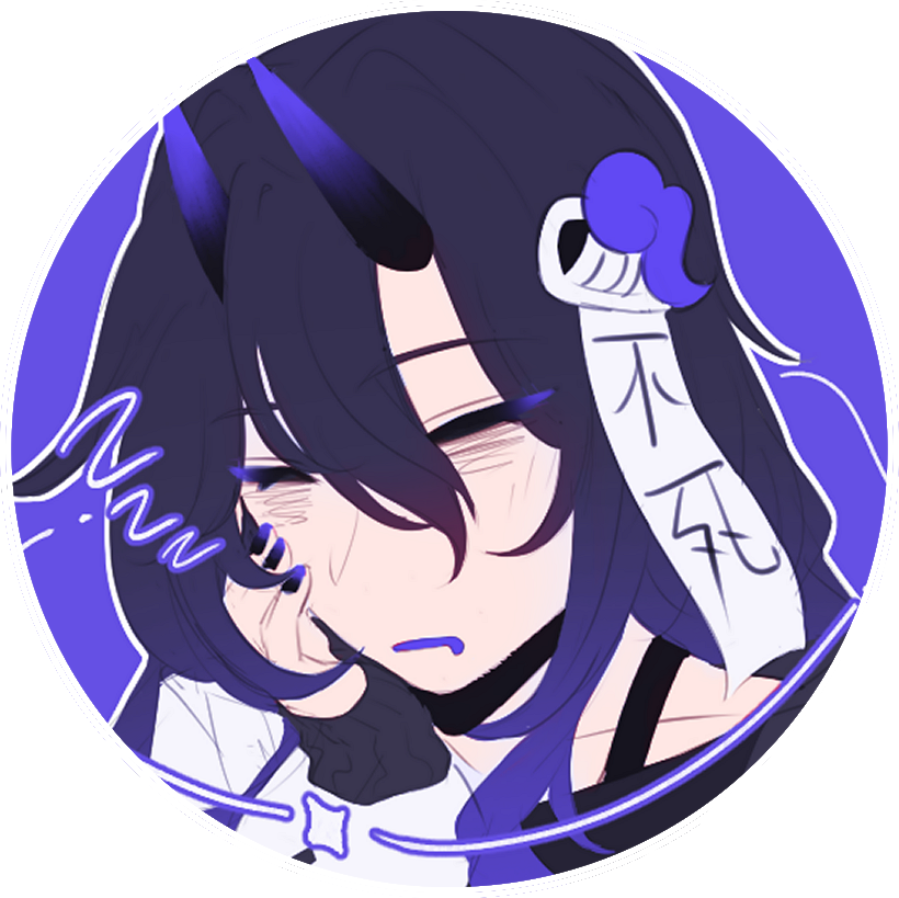 QuinnIsOffline's tweet photo. It's like looking in a mirror! 💜🖤🤍 https://t.co/xEGcv7tQwt