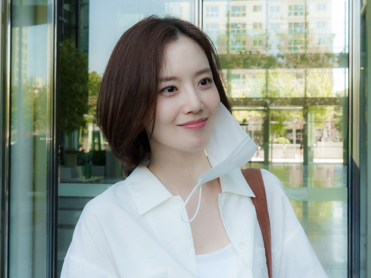 파도 tweet media