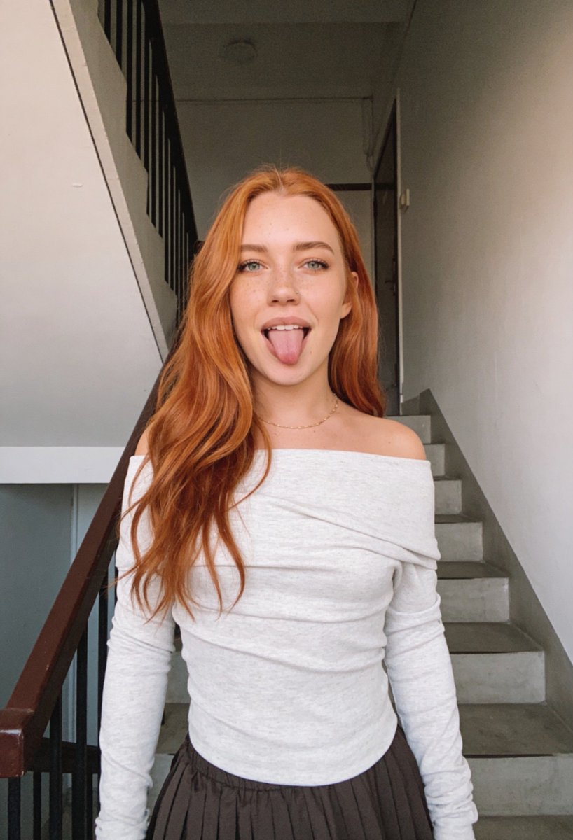 cassy.redhead tweet media