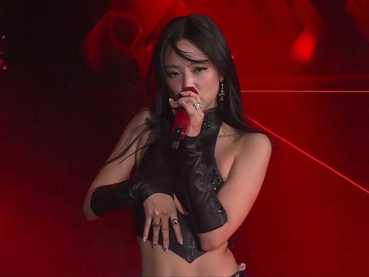 jennie tweet media