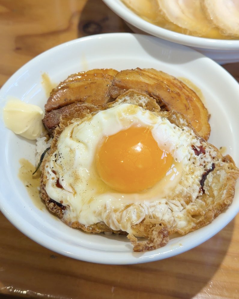 【仙台】著名人も多数訪れる。
飲み干せる激うま肉中華そば🍜
📍麺や あがつま