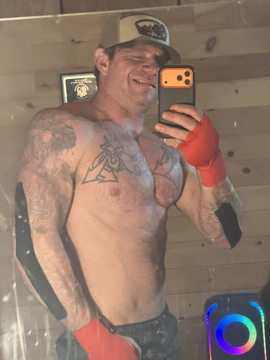 William Wieczorek tweet media